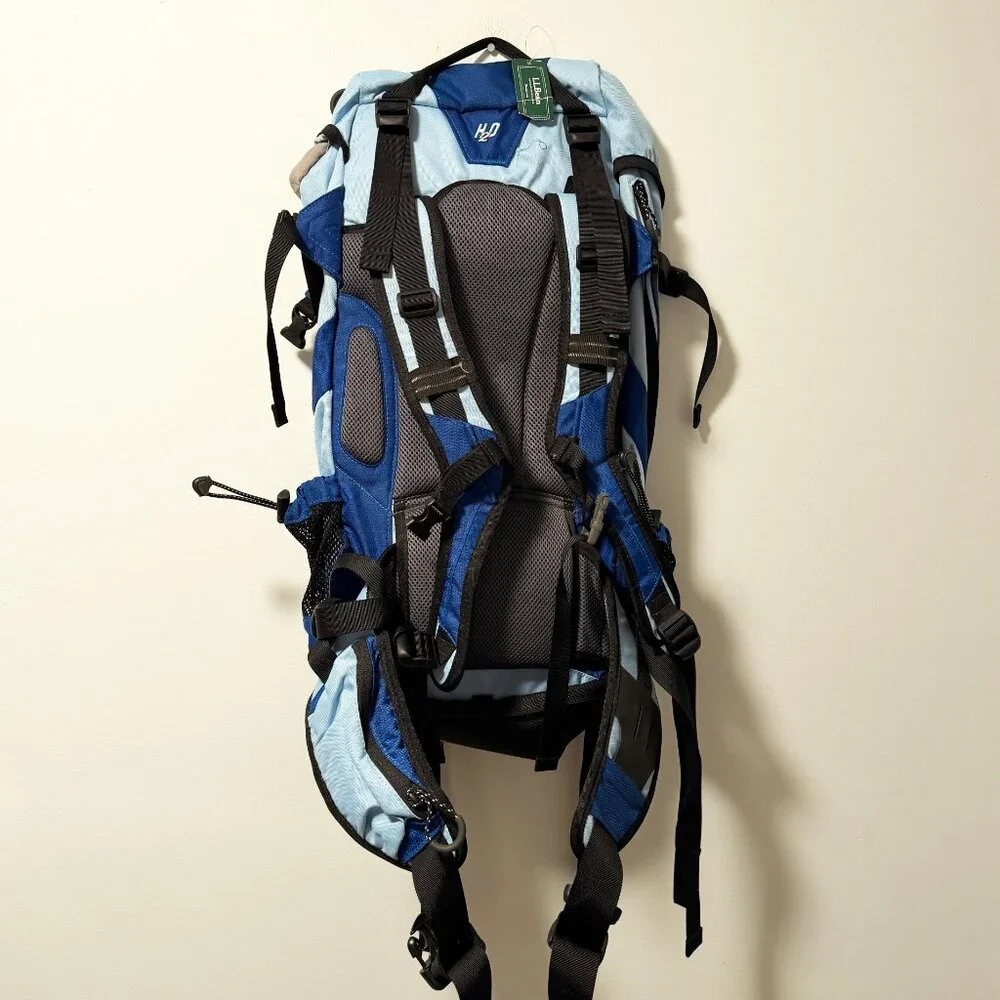 NWT L.L. Bean Bigelow Day Pack Women’s Medium - Blue - Picture 2 of 6